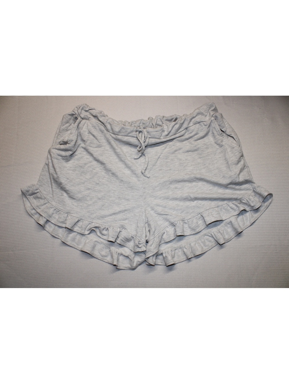 Altar’d State Shorts Ruffle Design With Pockets Women’s Size Larger
